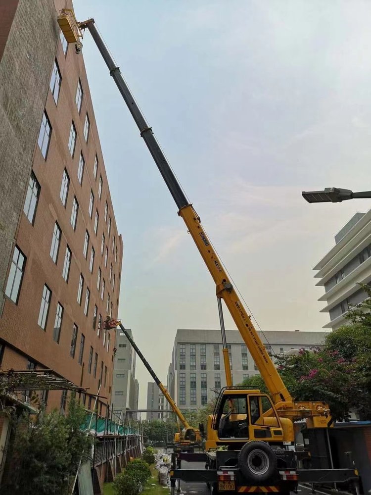 阿坝汽车吊出租哪家好，选择最靠谱的服务商指南